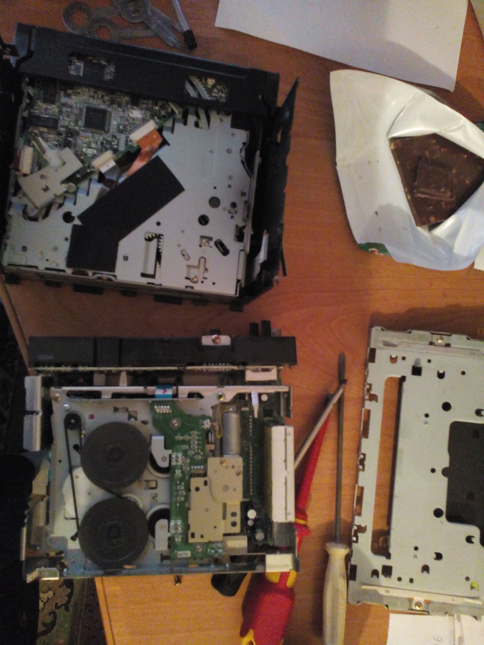 Лифт подъема кассеты видеомагнитофона шарп. Видеомагнитофон sony slv-x711. Видеомагнитофон зажевал кассету. Funai v-8008 видеомагнитофон. Mini dv кассетная видеокамера.