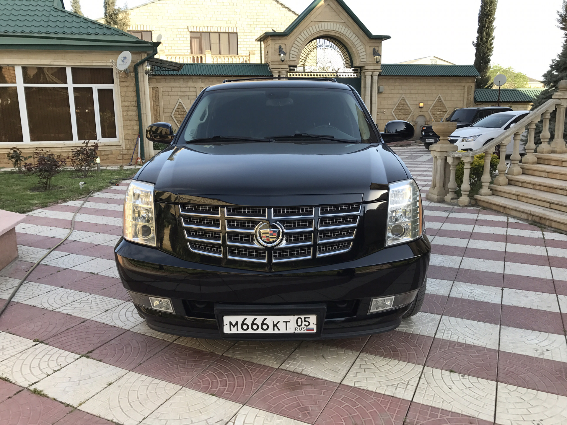 Cadillac Escalade Black антихром