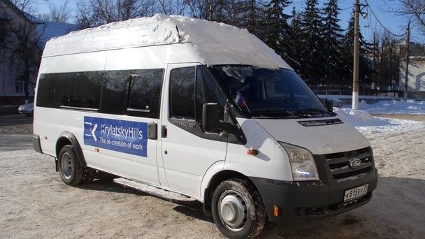 Transit 17. Ford Transit (17). Форд Транзит 17г кнопка удара. Форд 17-местный фото внутри.