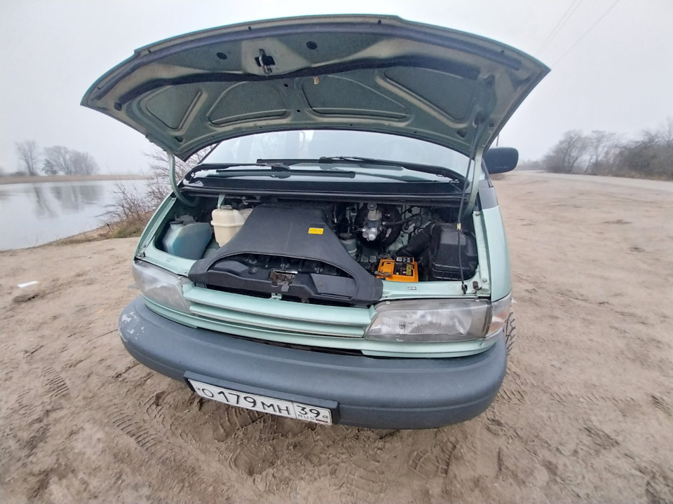 Фото в бортжурнале Toyota Previa (1G)