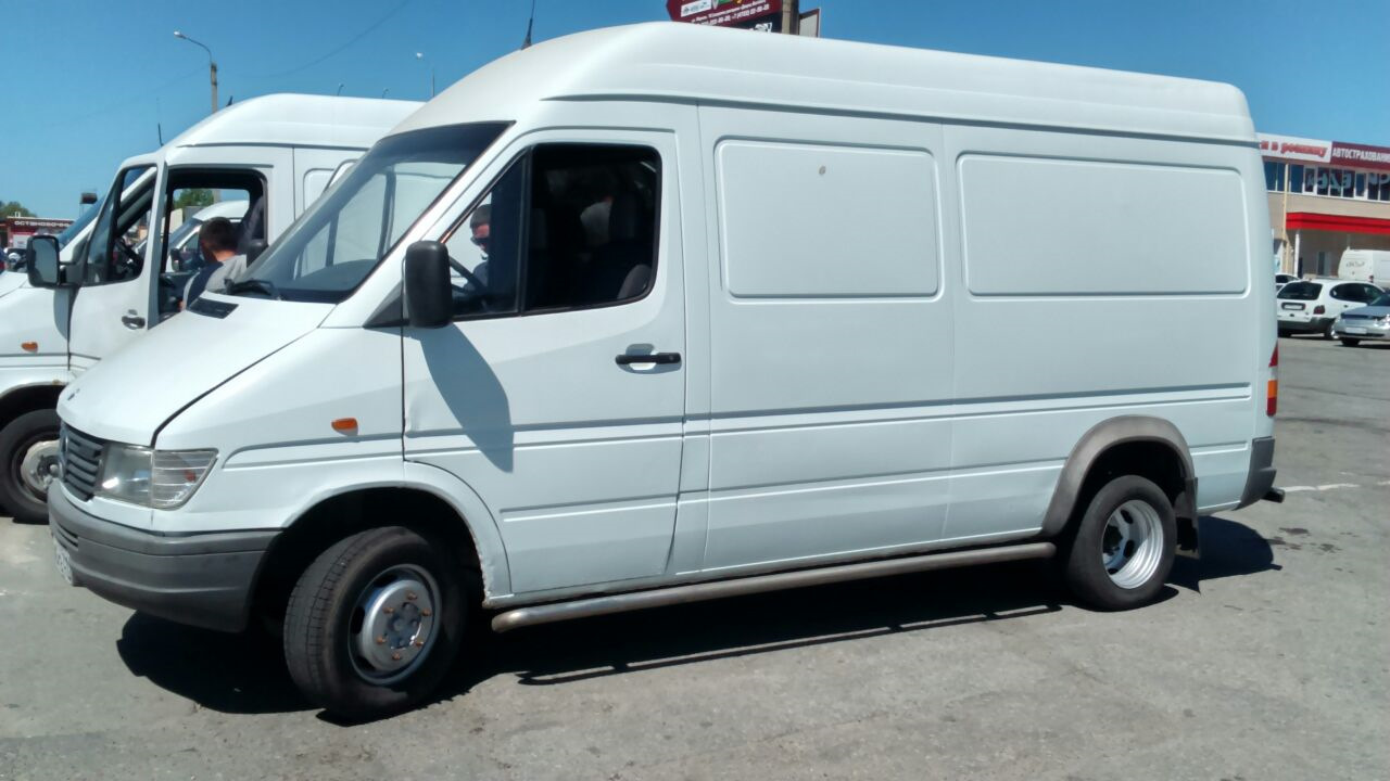 Mercedes-Benz Sprinter (1G) 2.9 дизельный 1997 | Белый 2,9 OM 602 122л.с.  на DRIVE2