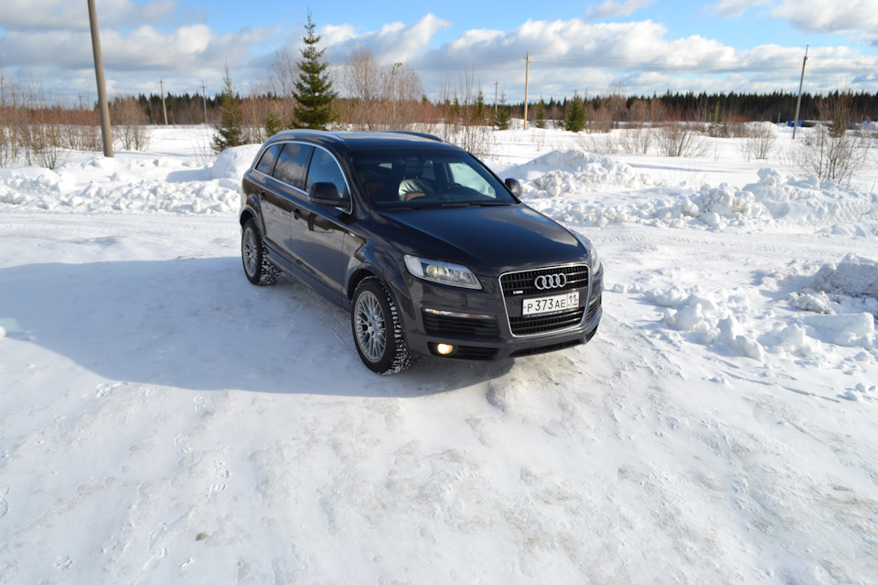 Фото в бортжурнале Audi Q7 (1G)