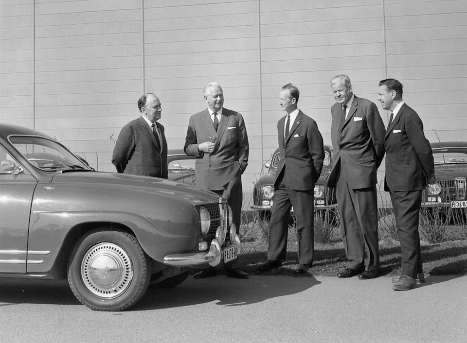 Saab что за машина