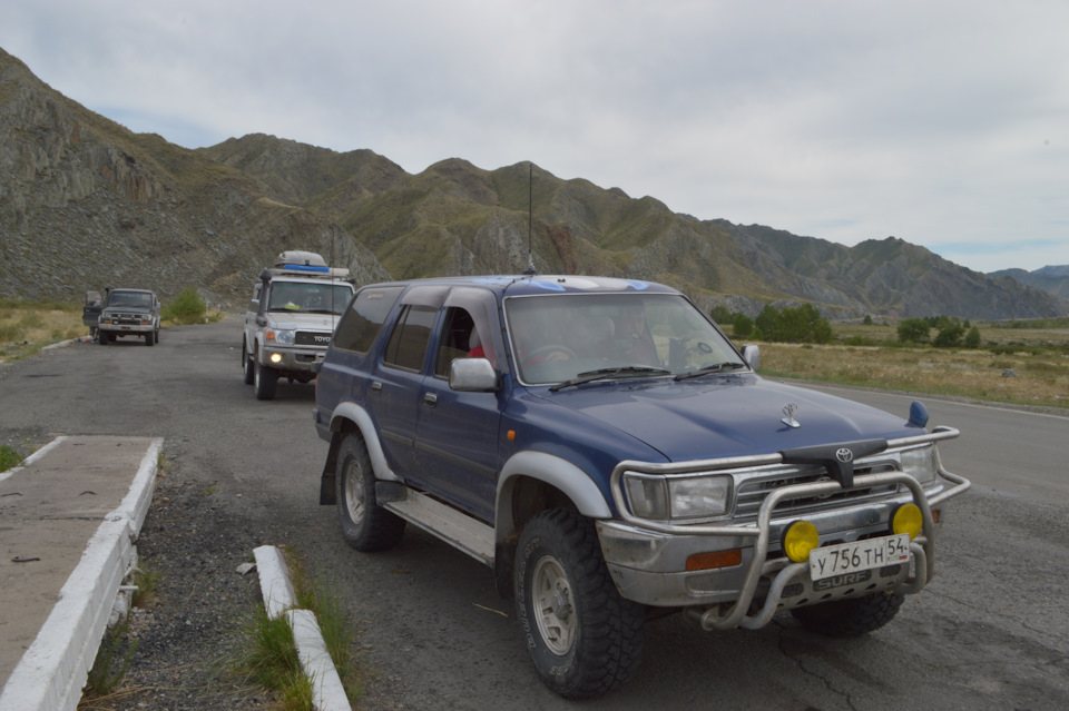 Фото в бортжурнале Toyota Hilux Surf (2G)