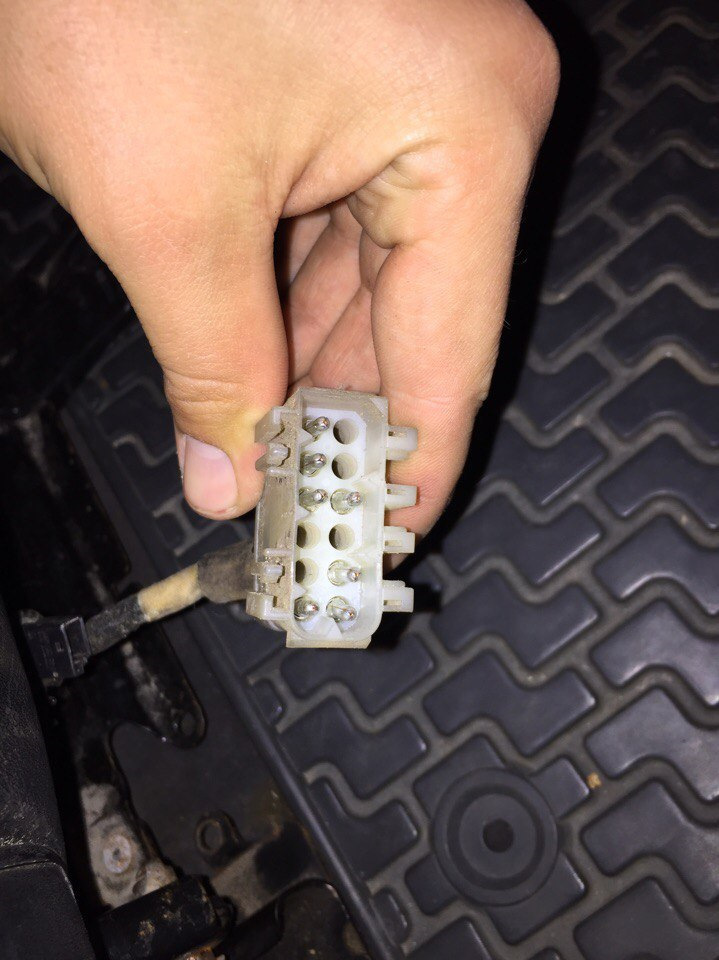 Bmw e34 подогрев сидений реле. подогрев бмв е34. подогрев сидений бмв е34. разъем обогрева сидений bmw е39. подогрев сидений бмв е34.