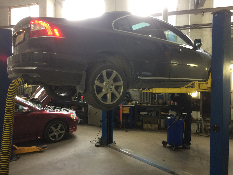 Фото в бортжурнале Volvo S80 (2G)