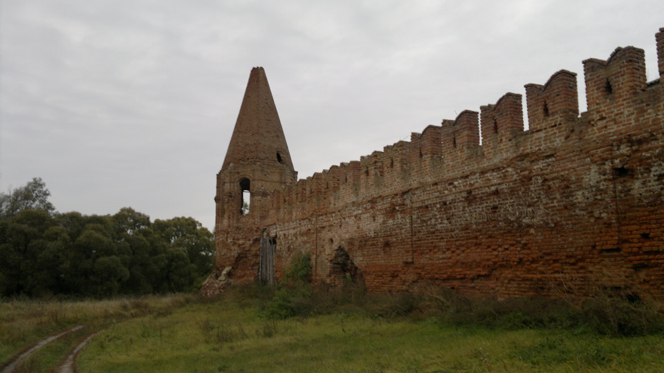 Белев ока. Брянск спасо преображенский монастырь севск. Севск озеро. Севск озеро. Севский спасо-преображенский монастырь.