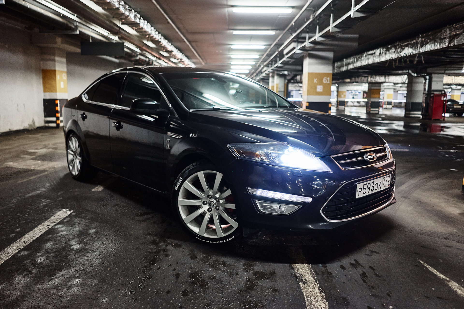 Ford Mondeo 4 Рестайлинг черный