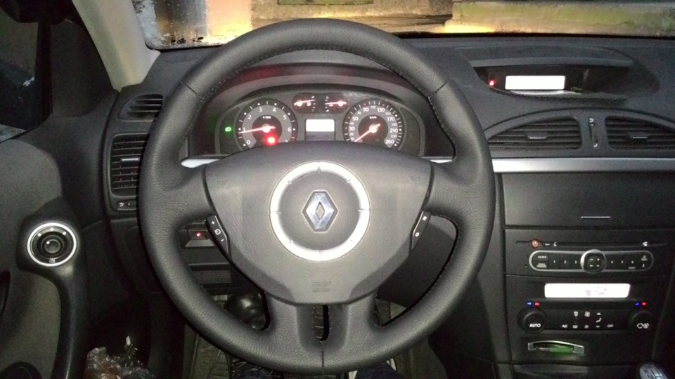 руль лагуна 2