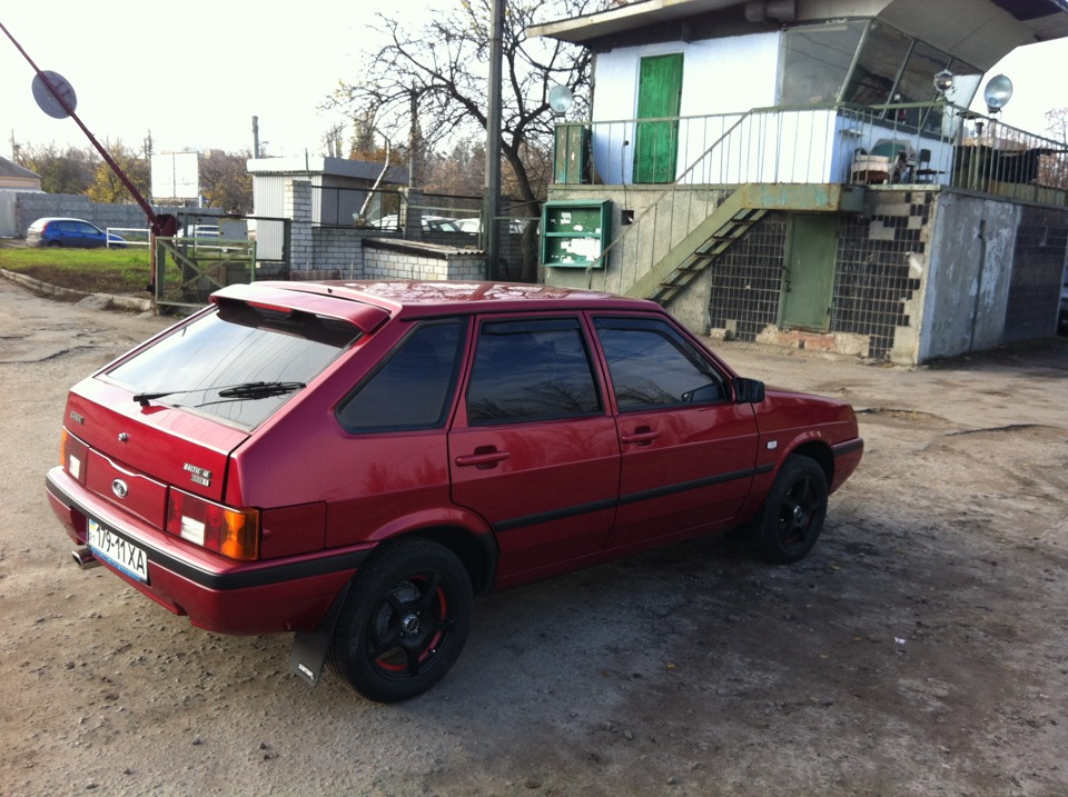 самодельная полка — Lada 2109, 1,5 л, 1992 года | тюнинг | DRIVE2