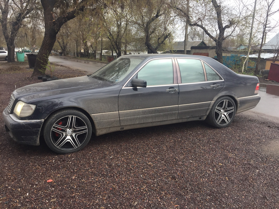 Mercedes w140 на дисках AMG