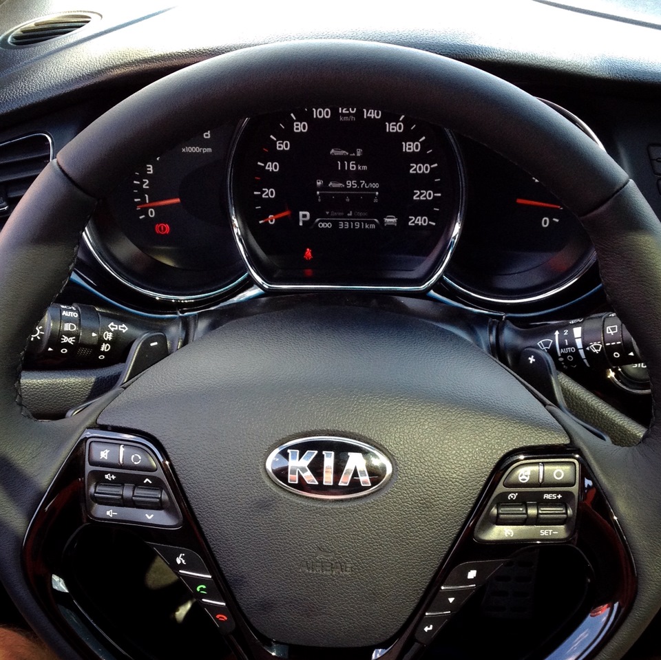 Закусывает руль kia ceed