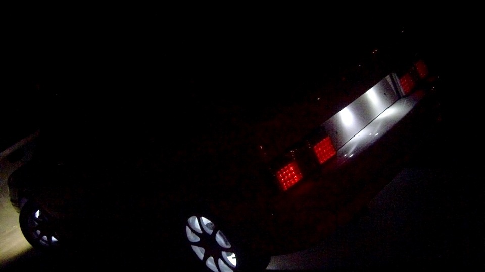 960 ваз 2114 белая с черной крышей