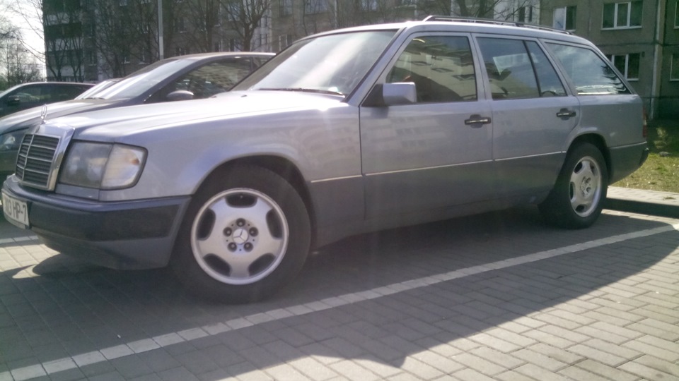 Mercedes-Benz E-Class Estate W124 300TE