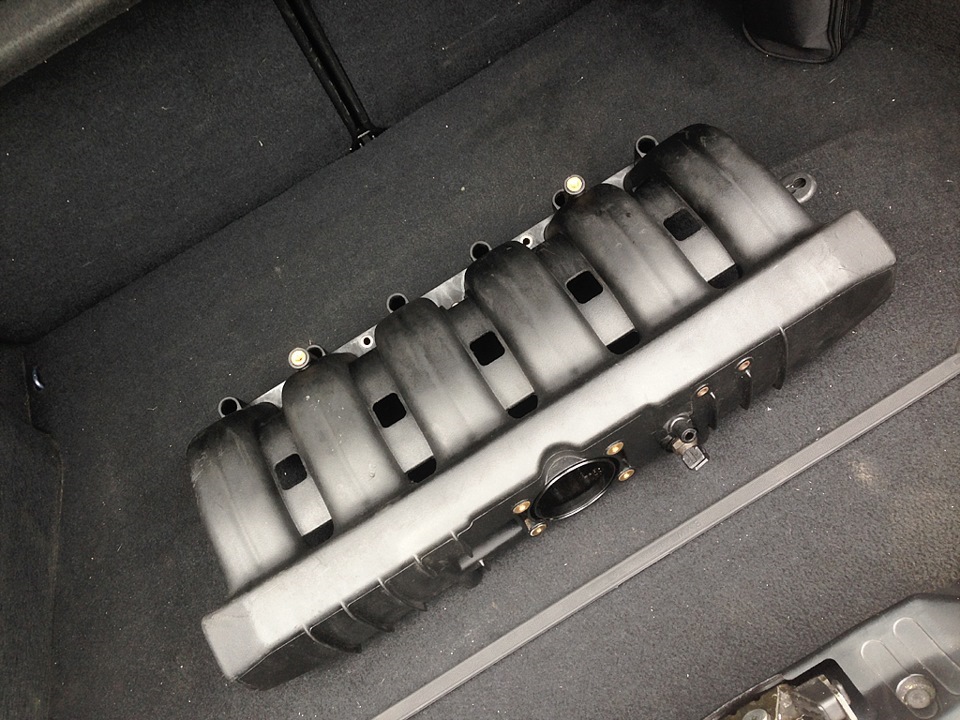 Впуск от м50 на м51. Впускной коллектор m50b25. Впуск м50. Впуск м52 е39. Впускной коллектор бмв м50б20.