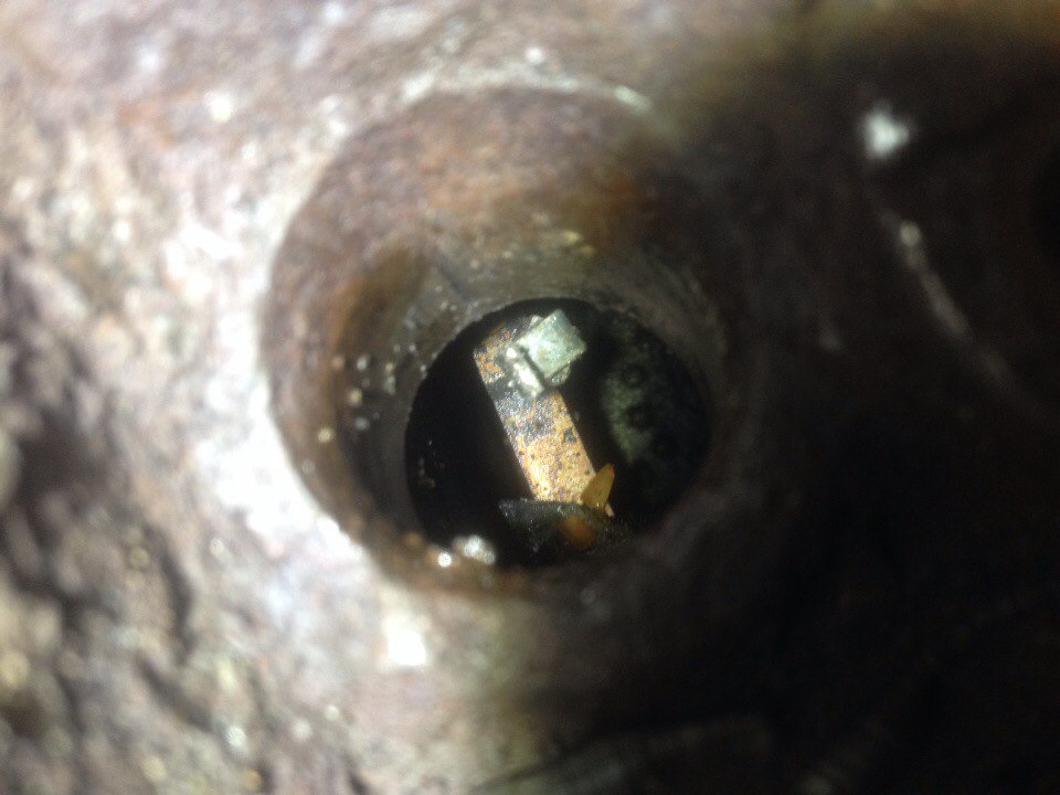 Замена датчиков коленвала и распредвала — Jeep Grand Cherokee (WJ), 4,7 ...