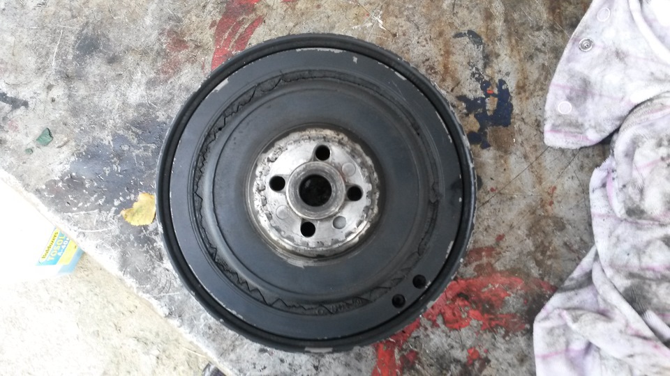 постороний звук с правой стороны — Volvo V70 I, 2,5 л, 1999 года ...