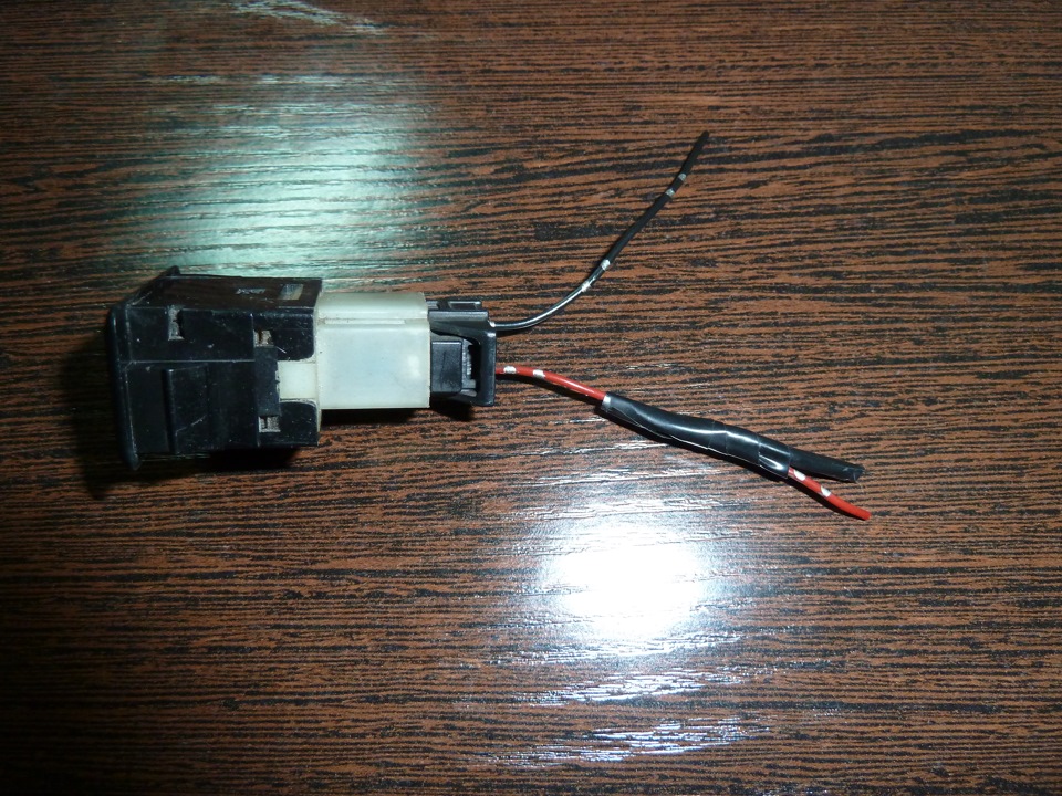 Фото в бортжурнале Nissan Almera Classic (B10)