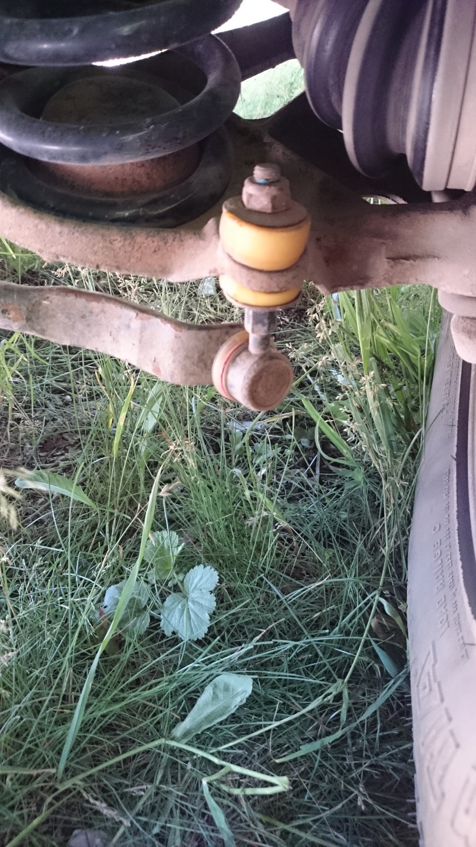 Причины "звона" разные: потеряла резинку линка стабилизатора — Suzuki ...