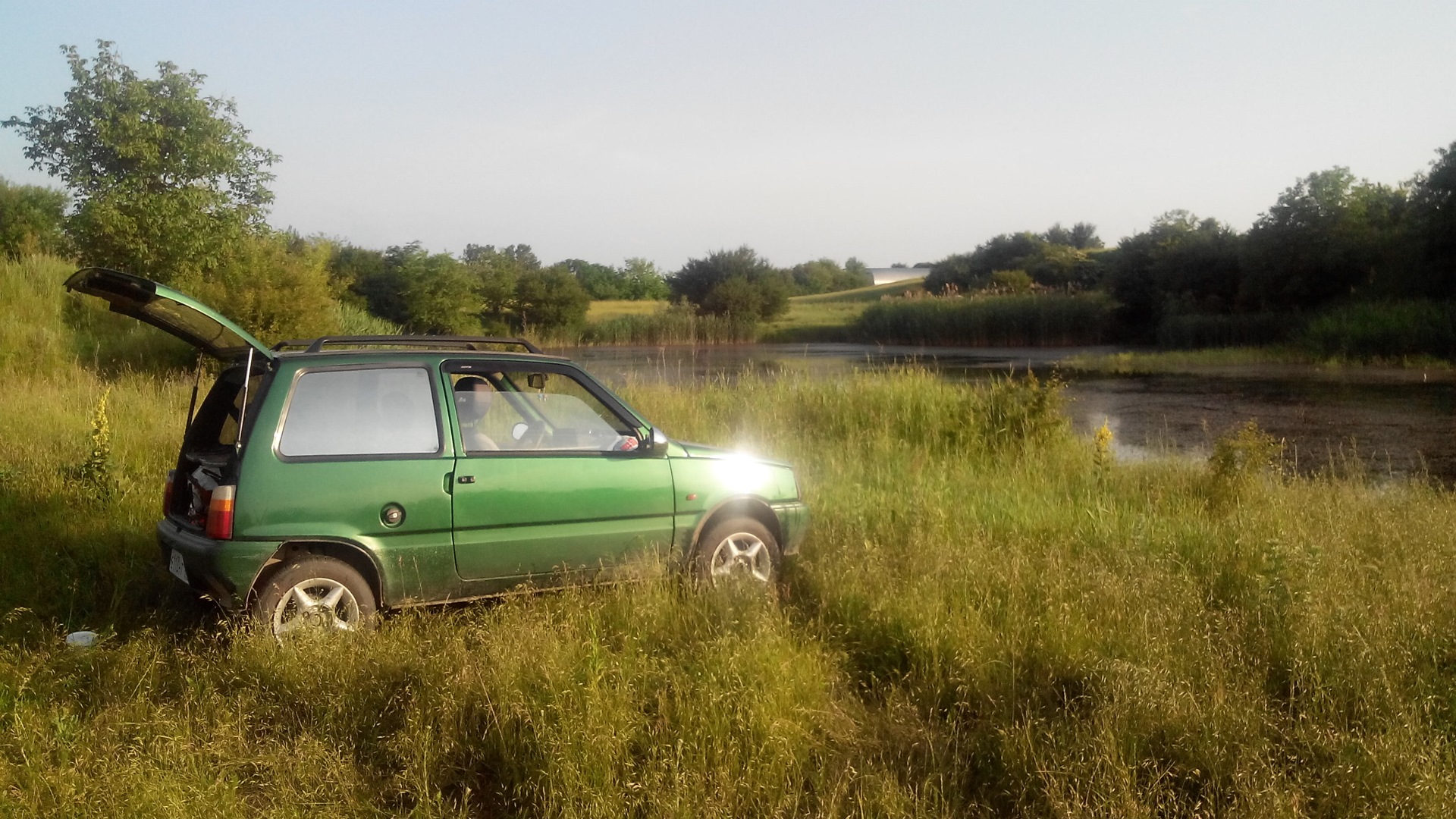 Lada 11113 Ока 0.8 бензиновый 2000 | ЖЫП 