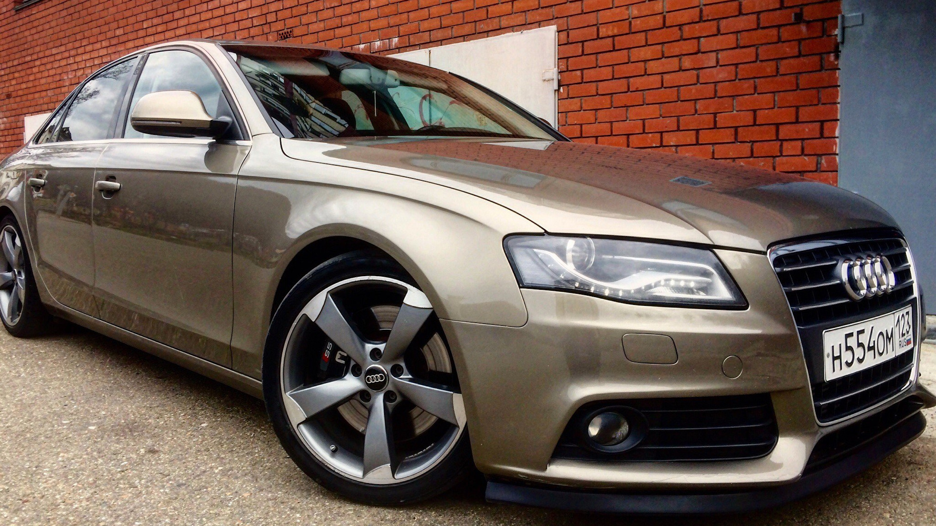 Audi A4 B8 1.8 2008 st2 DRIVE2