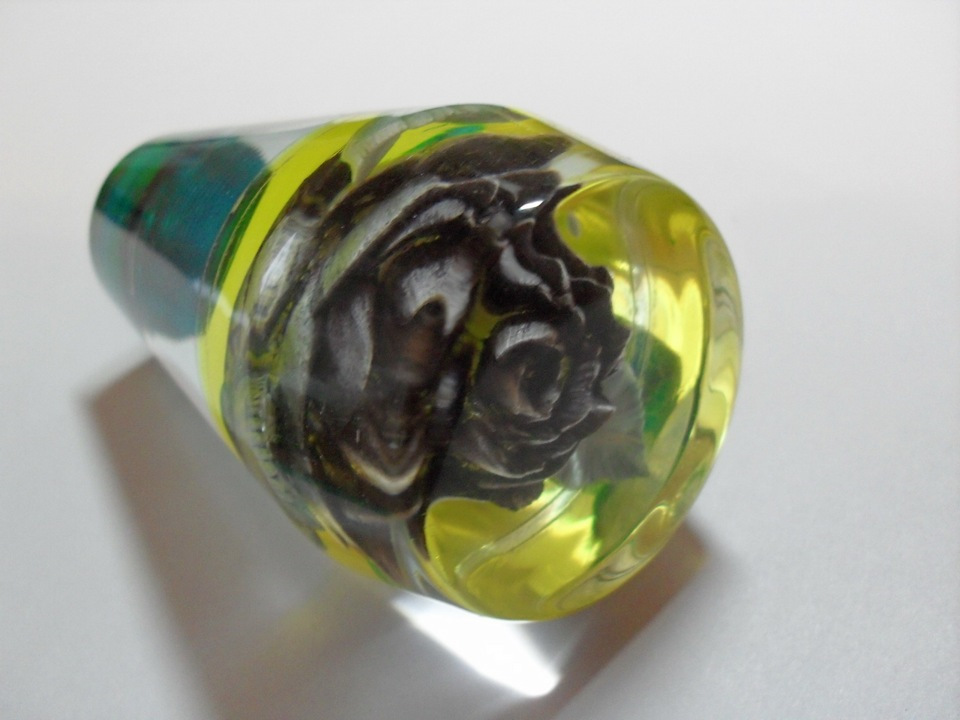 Ручка кпп из эпоксидной смолы. Кучка кпп из эпоксидной смолы. Рукоятка переключения передач эбоксидки. Дверная ручка из эпоксидной смолы. Ручки на кпп из эпоксидки.