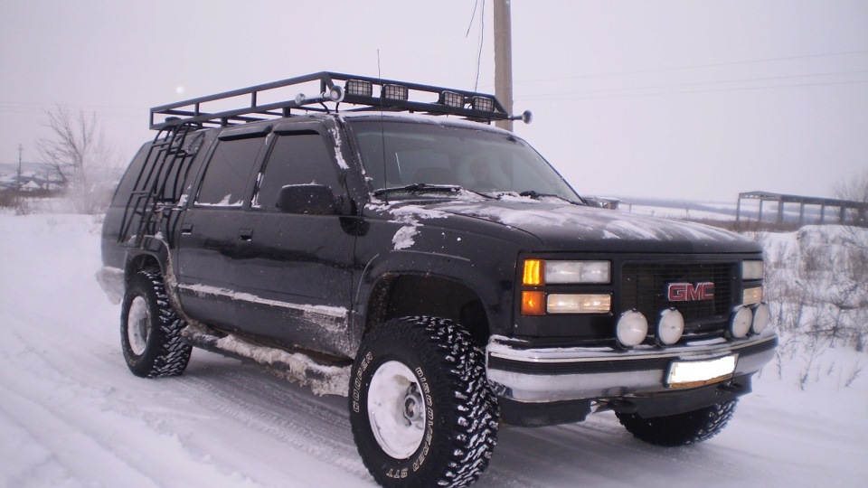 Chevrolet Suburban 9g