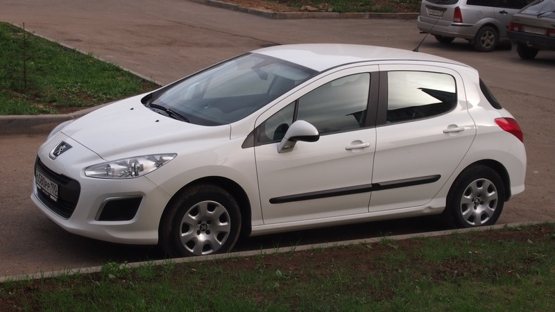 Замена тормозных колодок и передних дисков. — Peugeot 308 (1G), 1,6 л ...