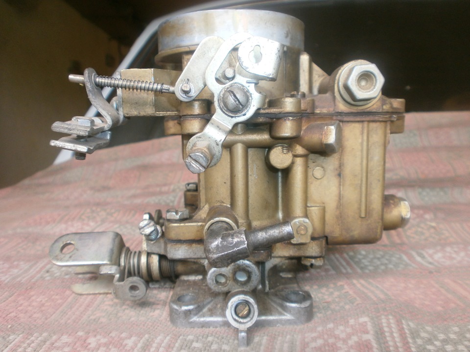 Расход топлива было 20 литров АИ-92 стало 45 литров АИ-92 на 100км пути ...