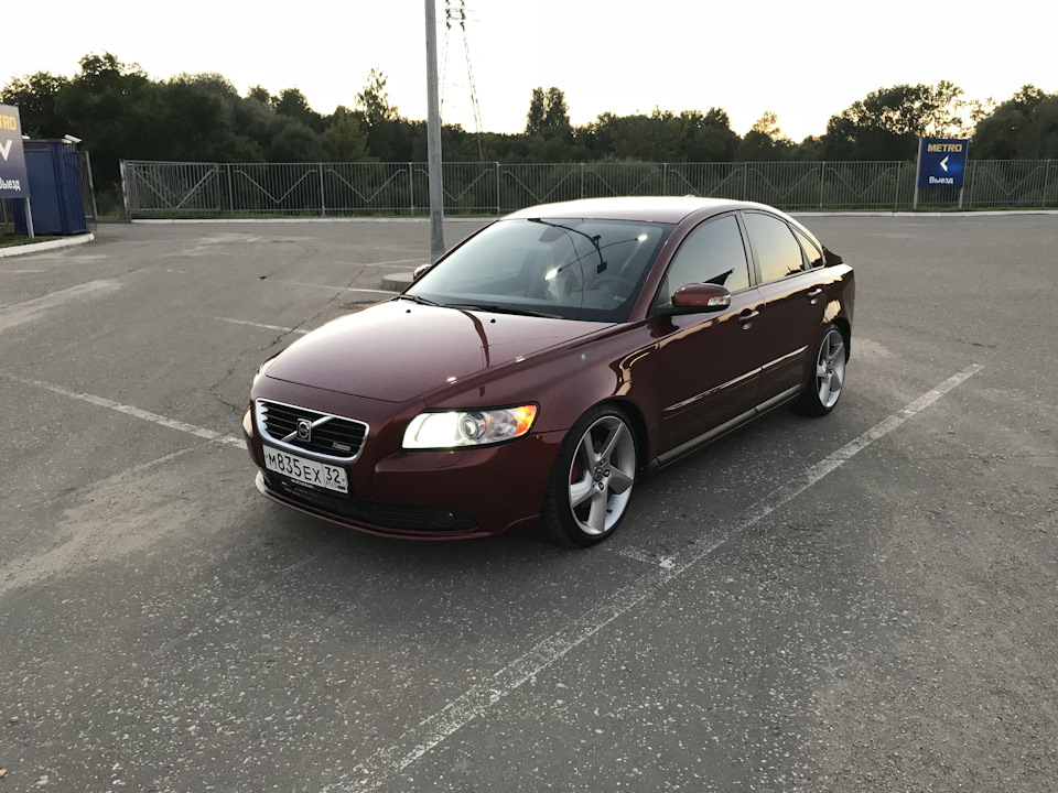 S 40 15. Volvo s40 II 2009. Volvo s40 r19. Volvo s40 2.4 2009. Volvo s40 II R Design 2004.