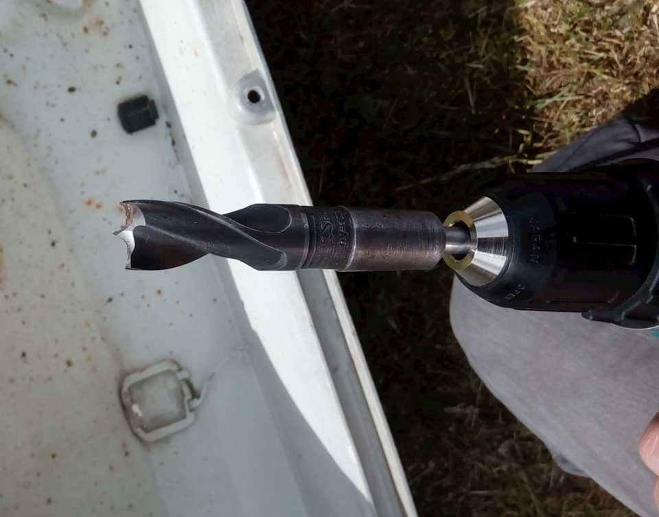 сверло 18 мм… — Ford Mondeo IV