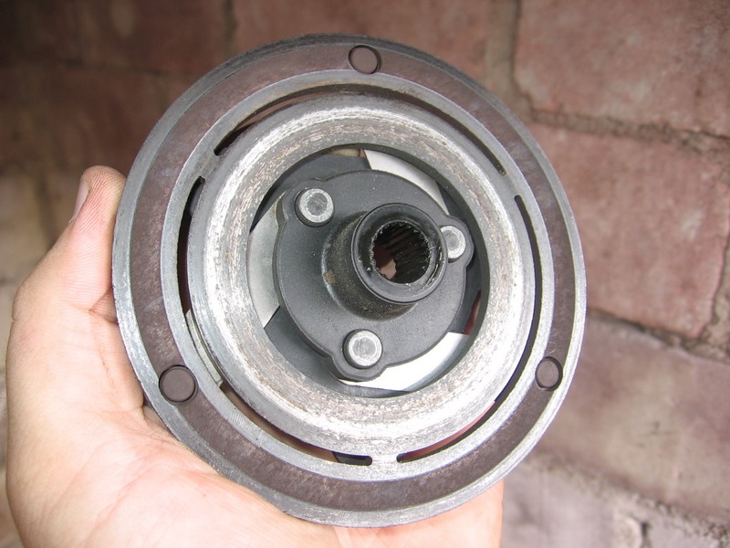 Автомобильный компрессор подшипник обгонной муфты. Обгонная муфта кондиционера опель вектра б. Муфта компрессора кондиционера тойота королла 120 кузов. Муфта компрессора вистон 16. 0 дизель.