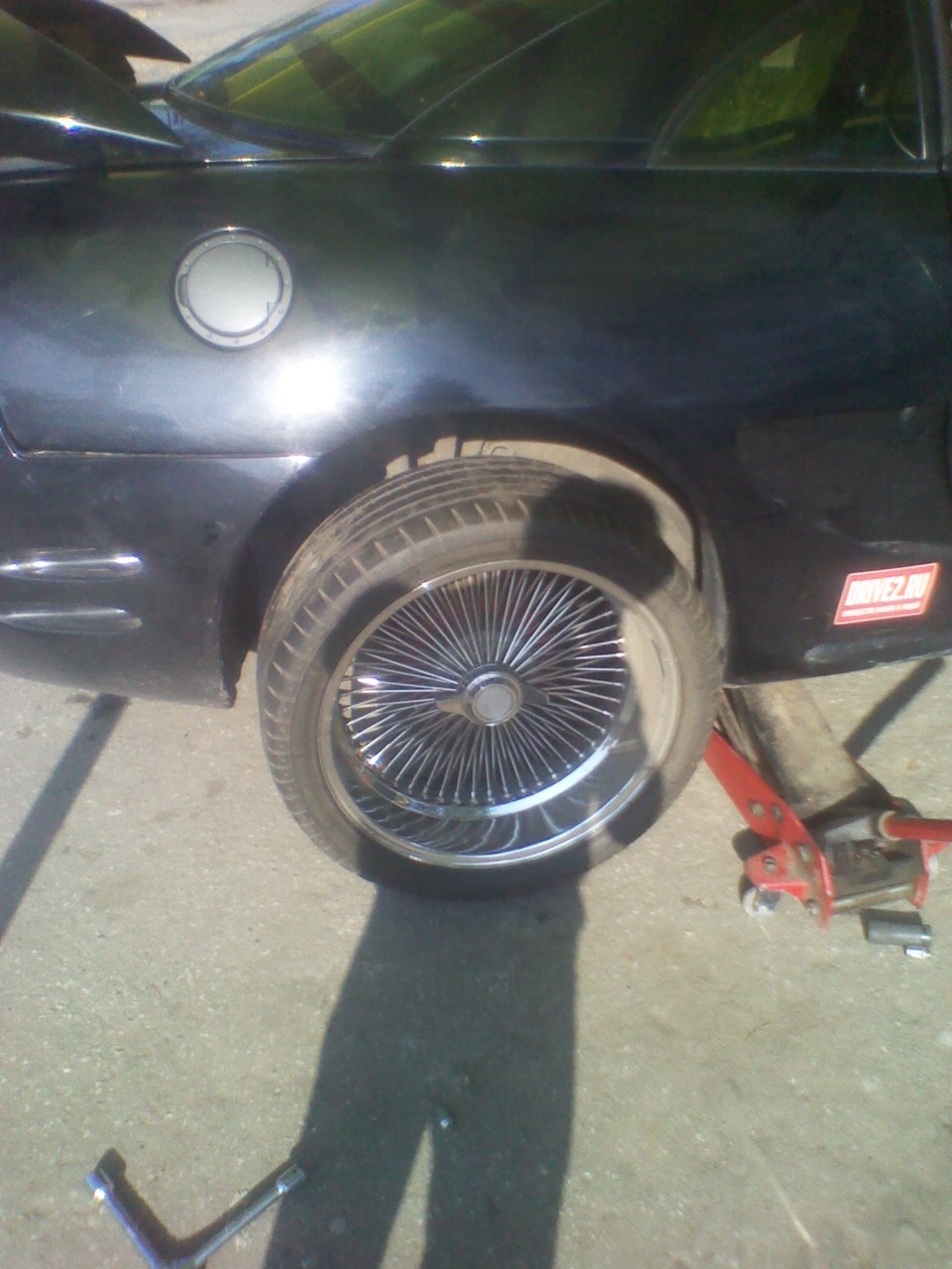 На шиномонтаже решили примерять другие диски вроде бы 21 — Mitsubishi ...