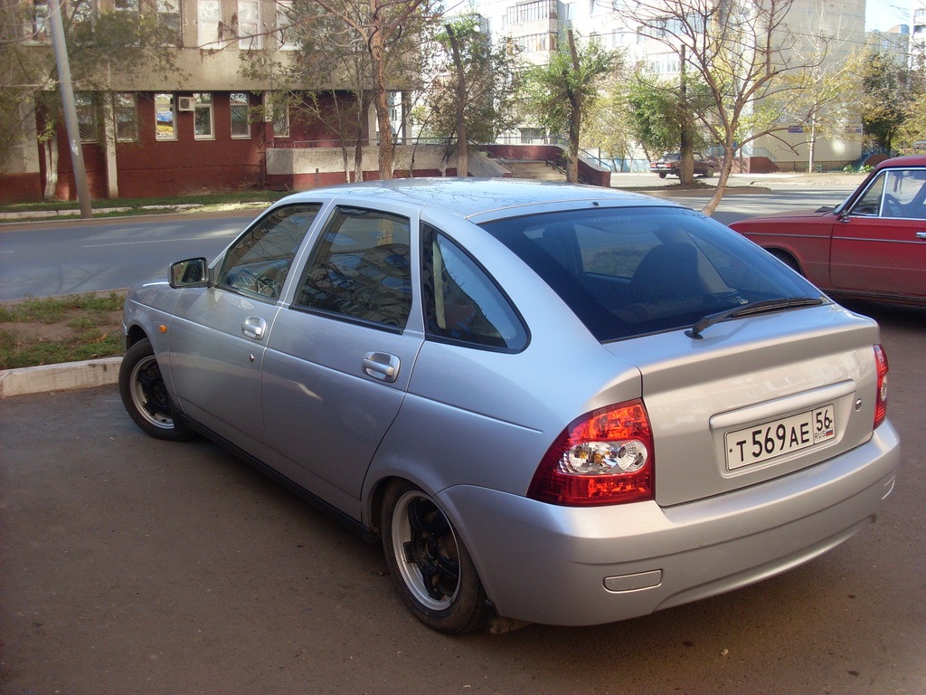 Ладу приору хэтчбек. Лада Приора хэтчбек 2009. Lada Priora 2009 хэтчбек. Приора 1 хэтчбек. Хэтчбек Приора хэтчбек.