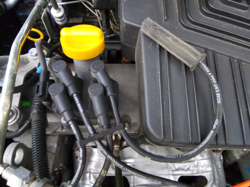 Замена свечей зажигания К7М 82 л/с 8 клапанов ! — DRIVE2