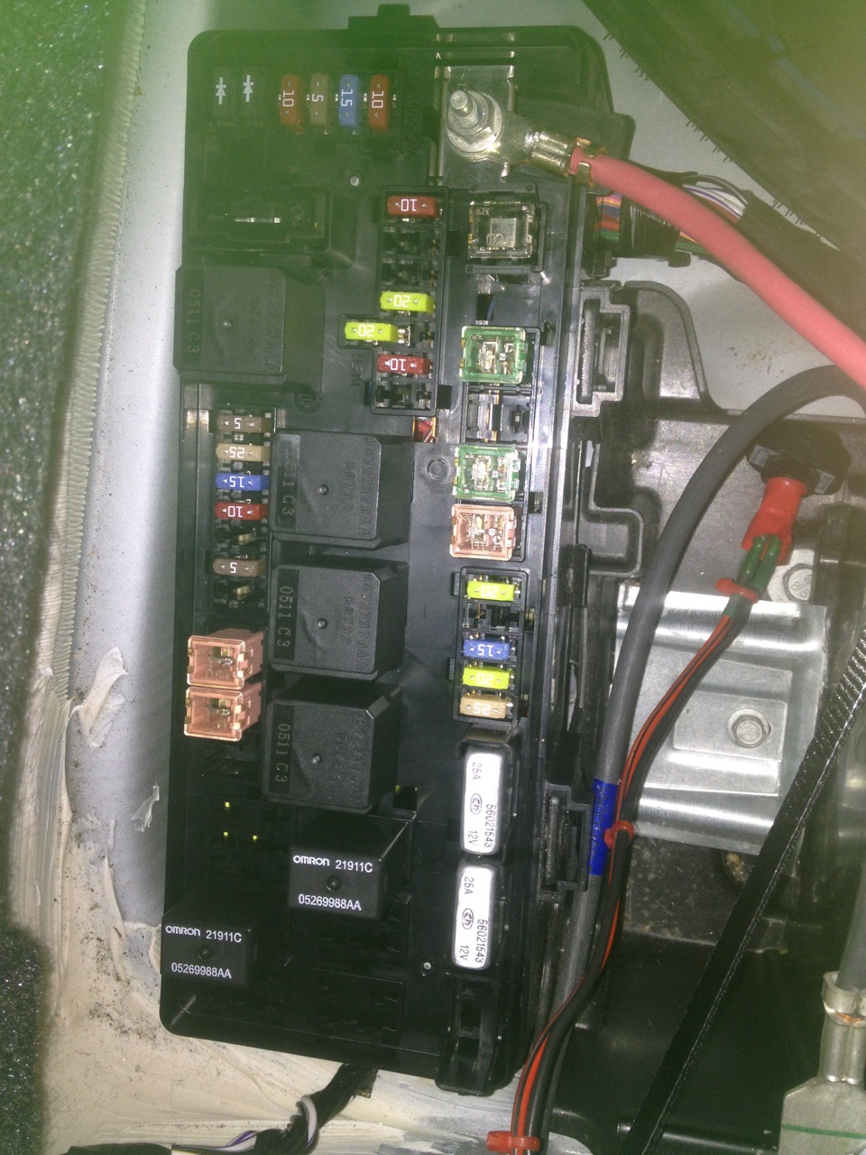 138. Установка зеркал с подогревом. Часть 3. — Dodge Challenger, 3,6 л ...