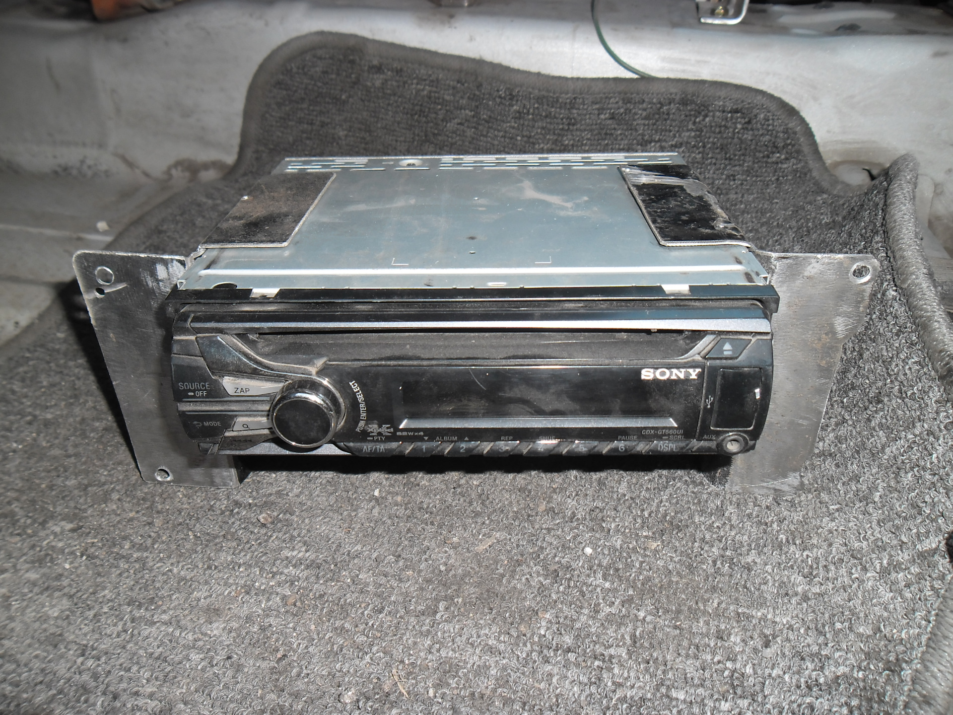 крепления под магнитолу — DRIVE2