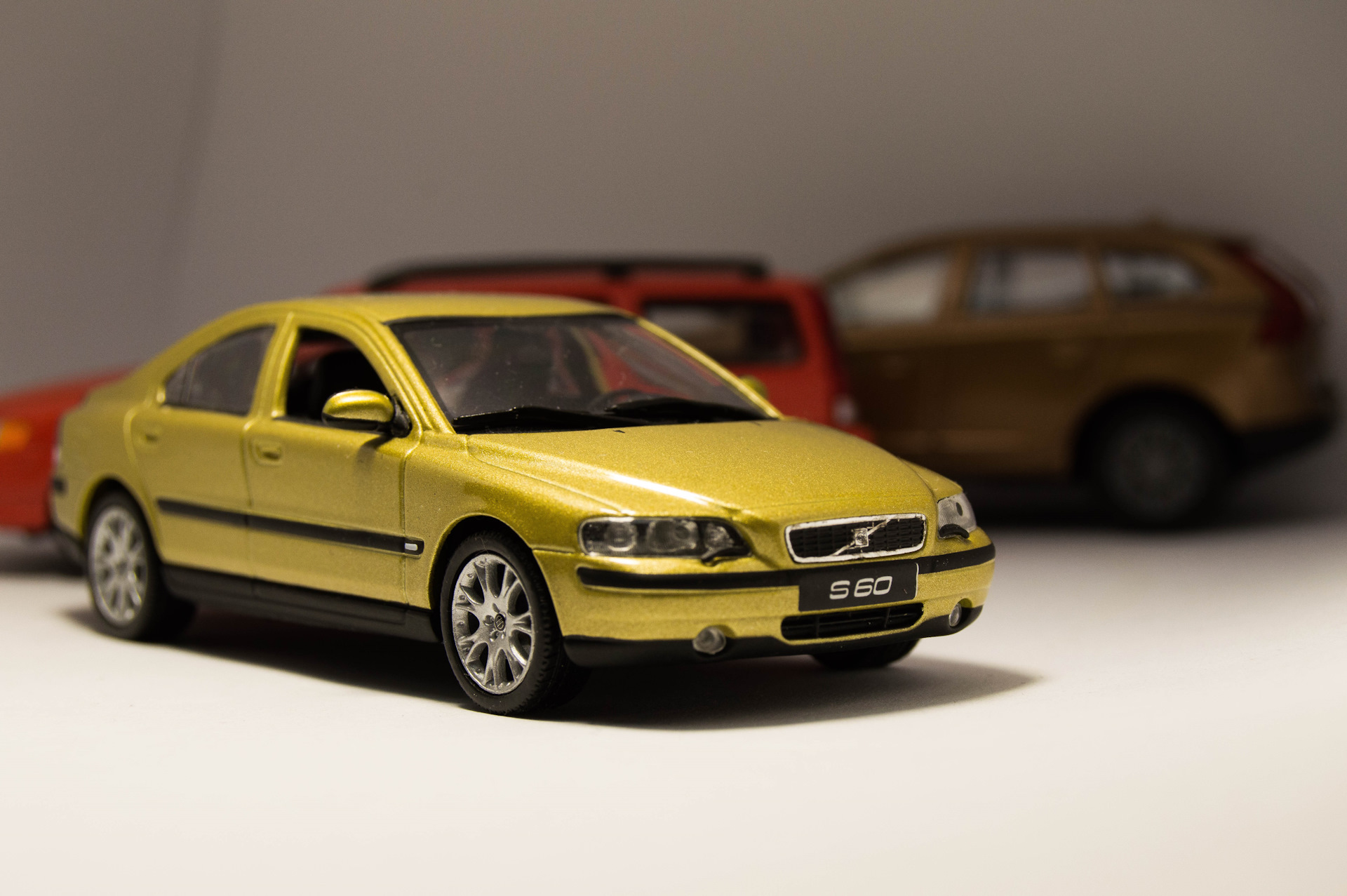 Volvo S60 Minichamps 1:43 — Сообщество «Масштабные Модели» на DRIVE2