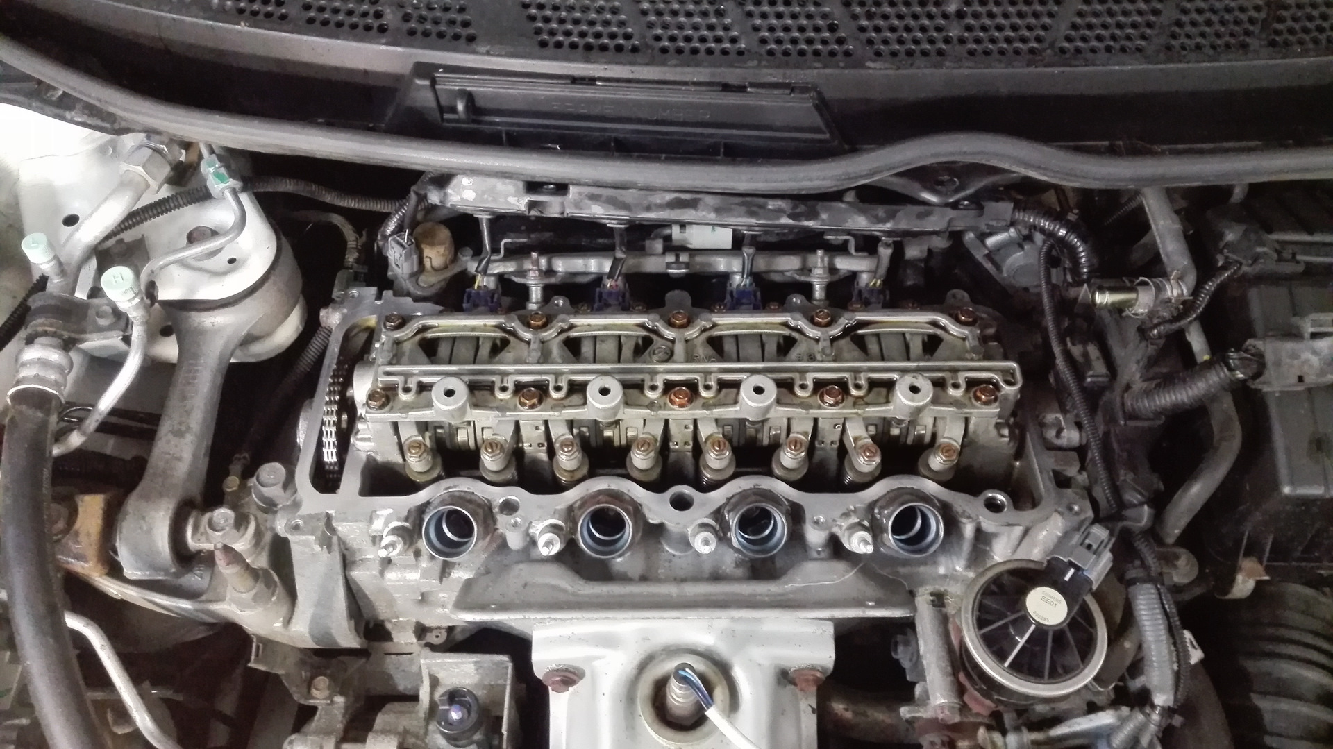 Civic d15 регулировка клапанов. Хонда цивик 1. Хонда цивик 1. 6. Honda civic регулировка клапанов.