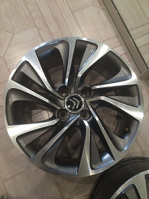 Временно, поменяю свои 17" диски на 18" или 19" — Citroen DS4, 1,6 л ...