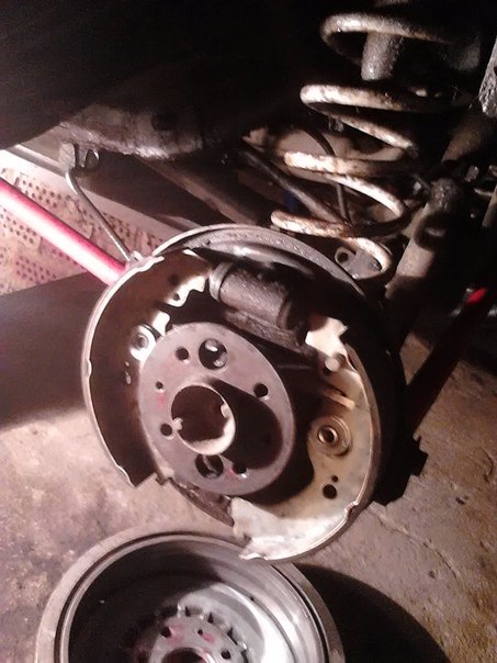 Потек тормозной цилиндр — Lada 21033, 1,6 л, 1978 года | своими руками ...