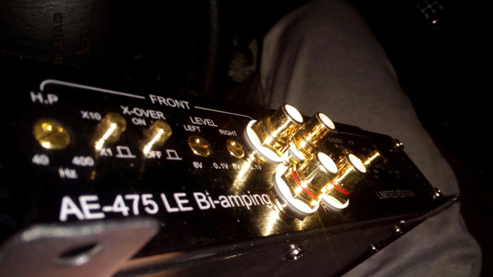 E.O.S. AE-475 LE Bi-amping и Sundown Audio x12 — Ford Focus I Hatchback ...