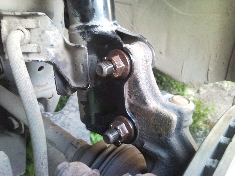 Фото в бортжурнале Nissan Almera II (N16)