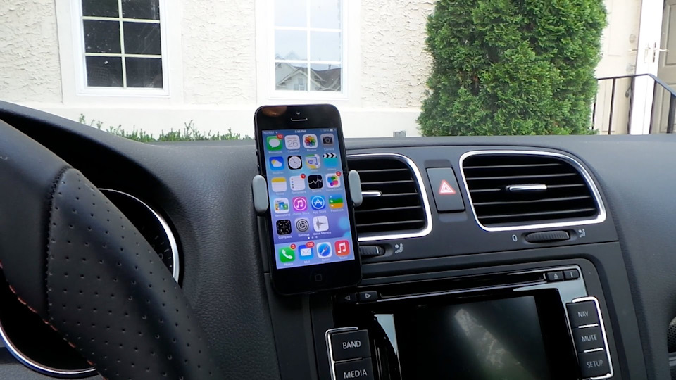 17d3976s 960 держатель для телефона touareg 2020