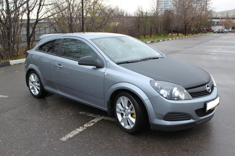 Opel Astra h GTC 2010