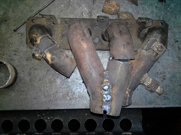 Промежуточное фото, делаю 1-4 и 2-3 для твинскролл — Mazda 626 IV (GE)