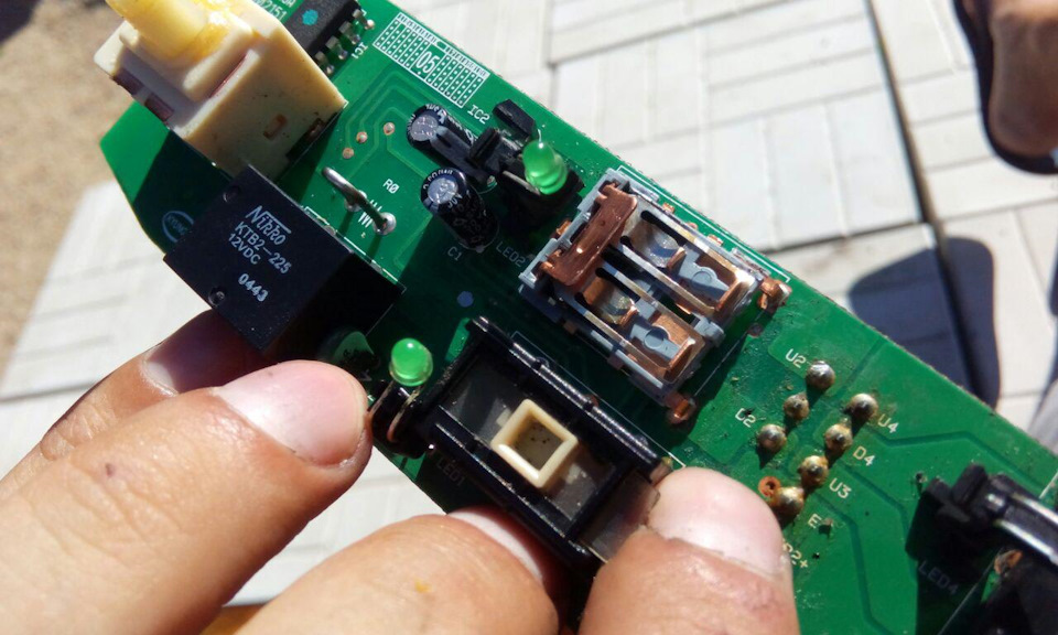 Ремонт кнопки стеклоподъемника переднего пассажира — Chevrolet Lacetti ...