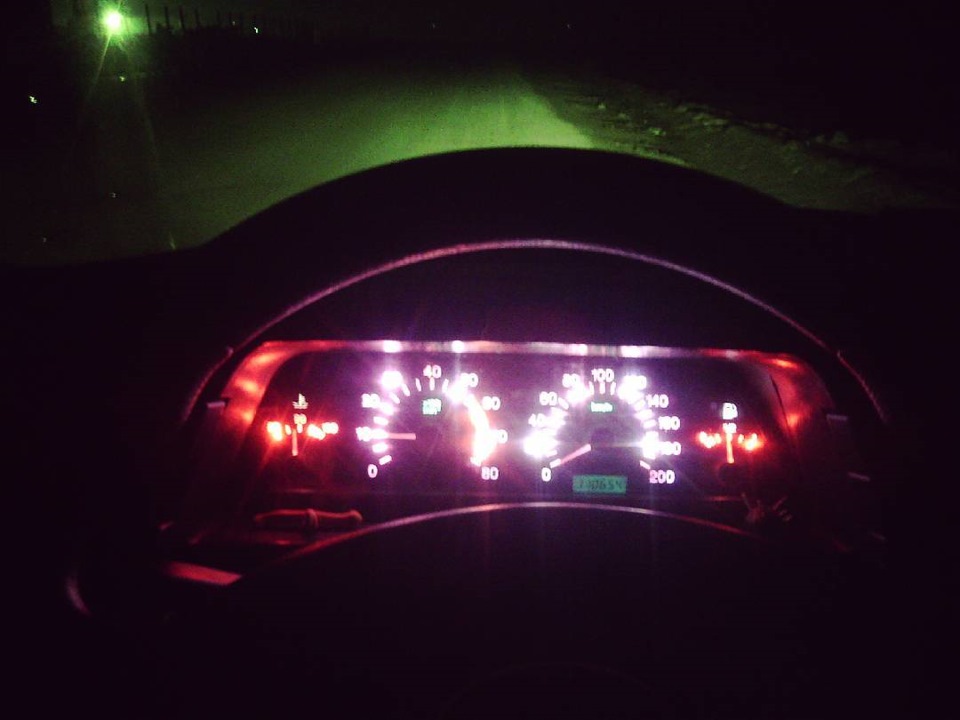 Подсветка приборной панели в розовый. — Lada 21124, 1,6 л, 2005 года ...