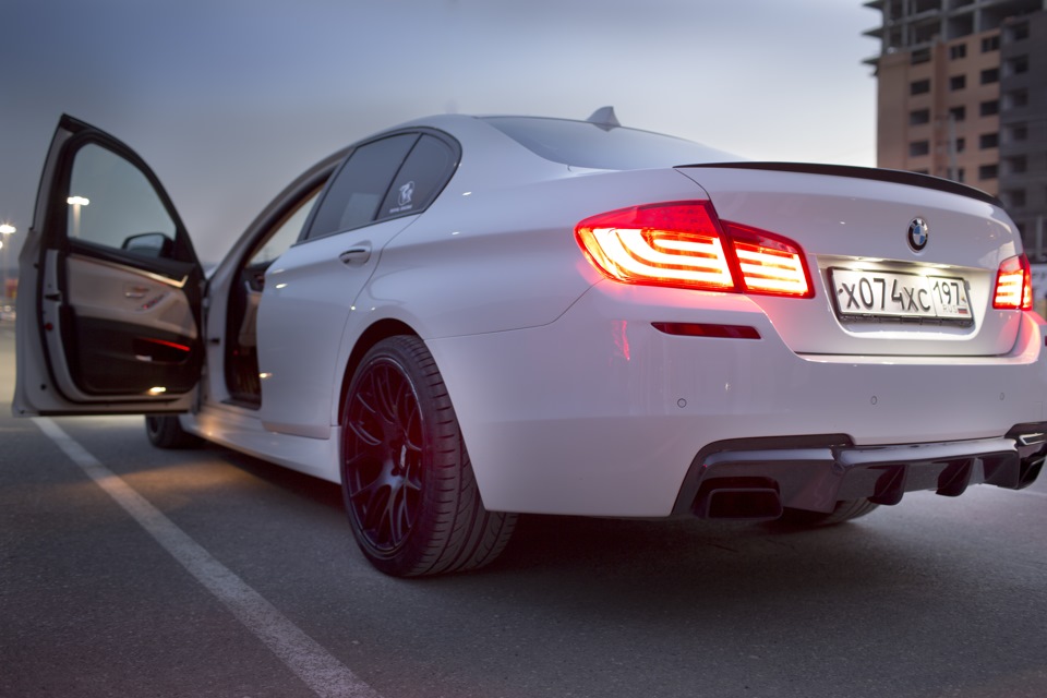 BMW f10 m5 White auto