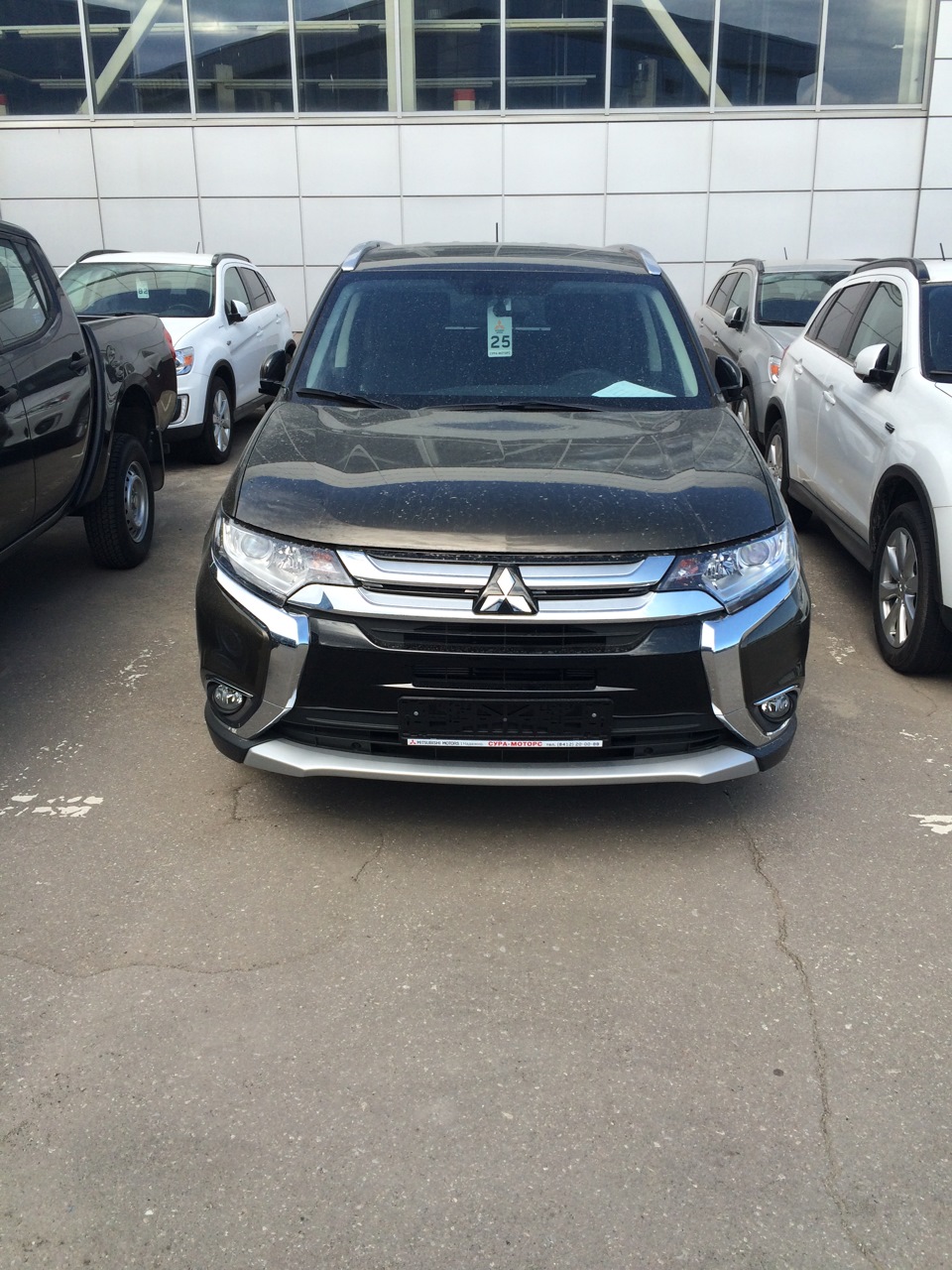 Выбор цвета — Mitsubishi Outlander (3G), 2 л, 2015 года | покупка машины |  DRIVE2